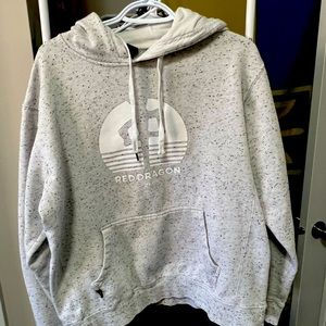 Men’s long sleeve pull over